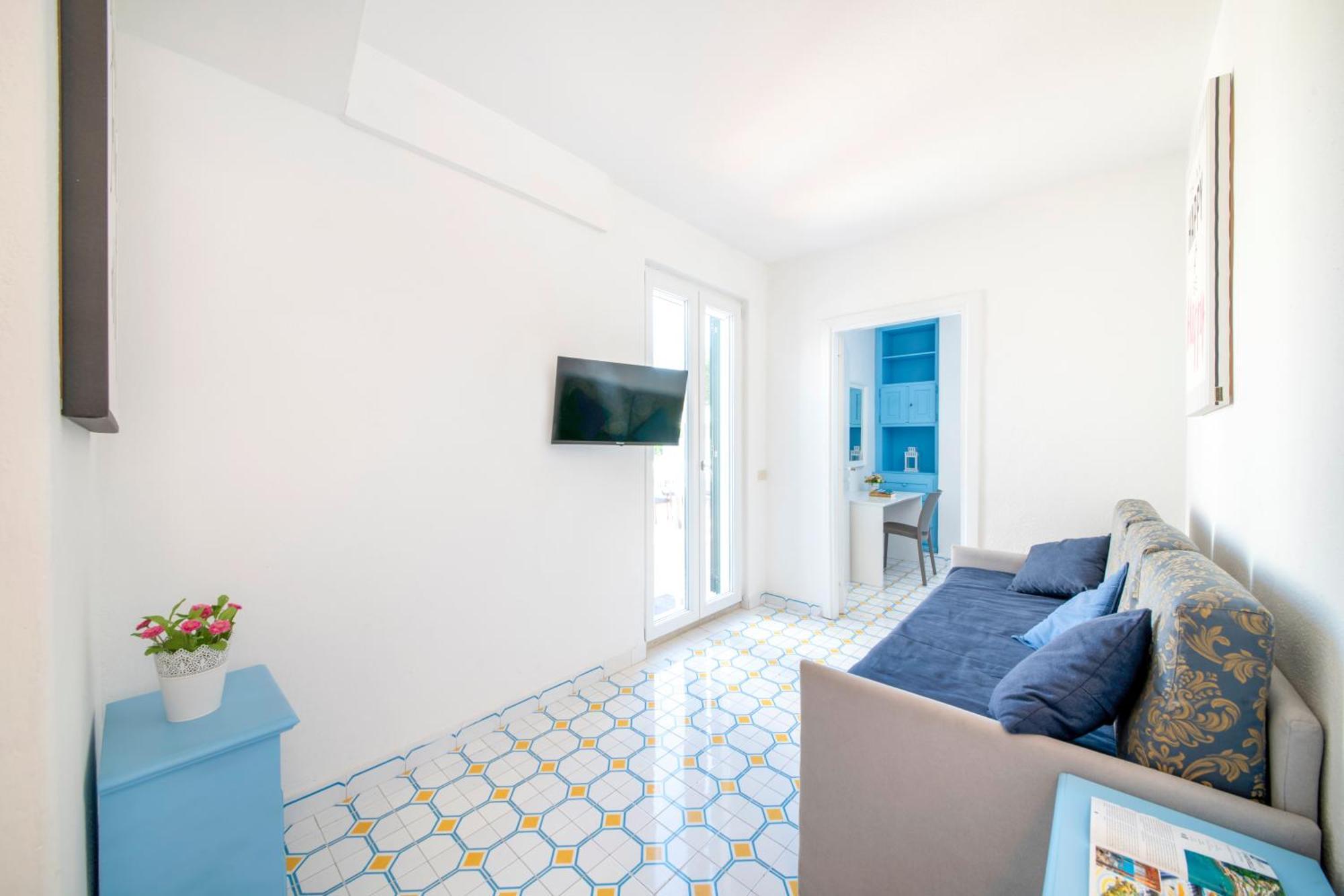 La Baia Blu - Ischia Appartement Buitenkant foto